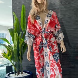 Women’s Random Print Drop Shoulder Belted Kimono EUC One Size